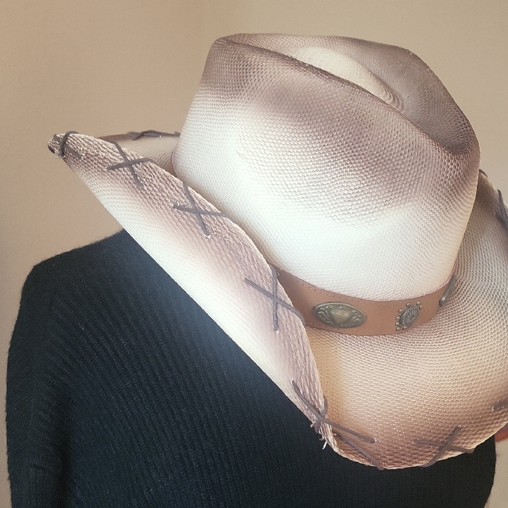 Stylish Beige Women's Western Hat - Picture 5 of 9